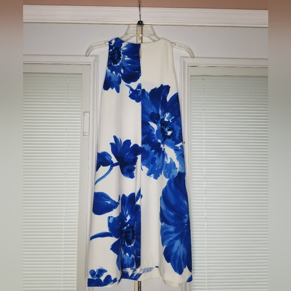 Chaps Floral Blue and White Women's Shift Dress - Picture 3 of 5